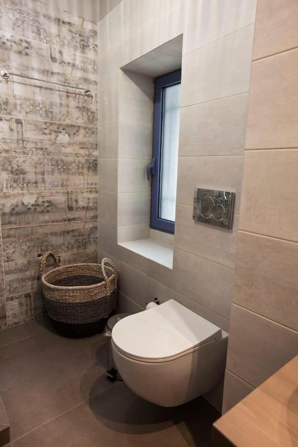 Pagrati Hilton Location Bentzi Family Suite 5 아테네 외부 사진