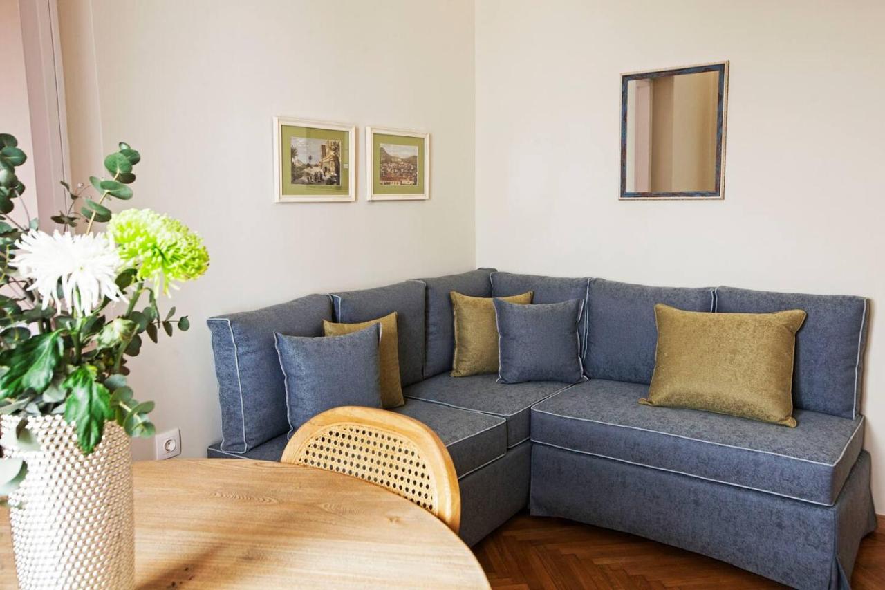 Pagrati Hilton Location Bentzi Family Suite 5 아테네 외부 사진
