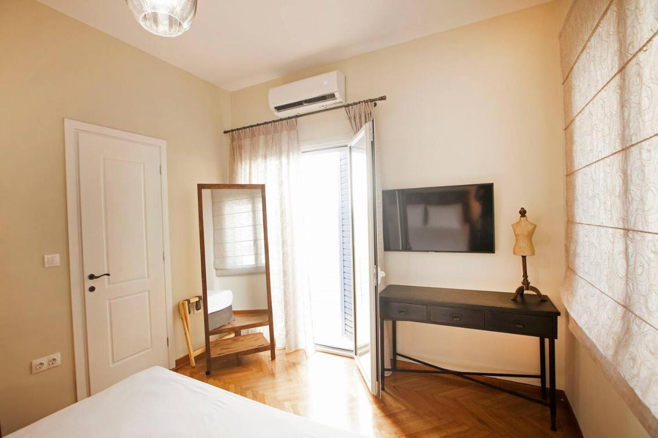 Pagrati Hilton Location Bentzi Family Suite 5 아테네 외부 사진